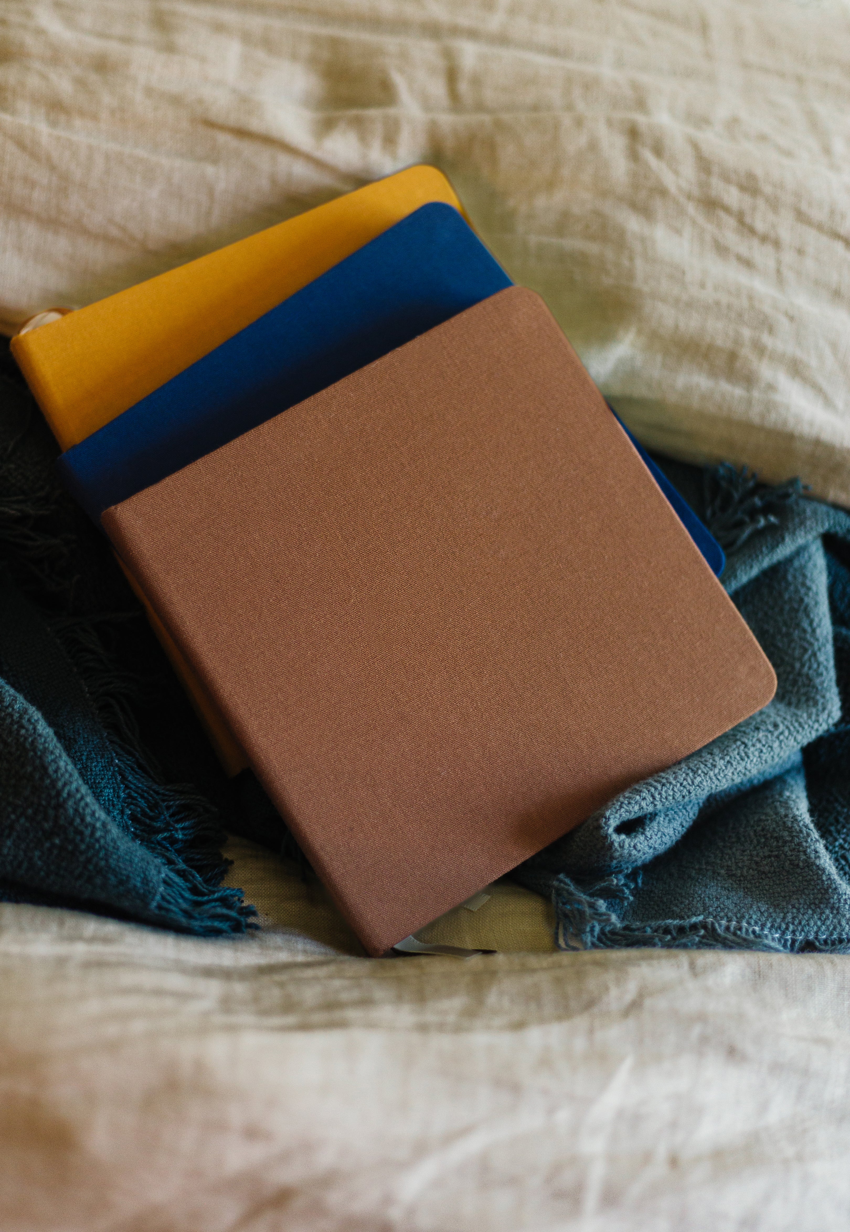The Square Linen Ledger