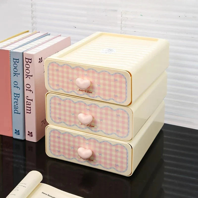 The Gingham Grid Organizer